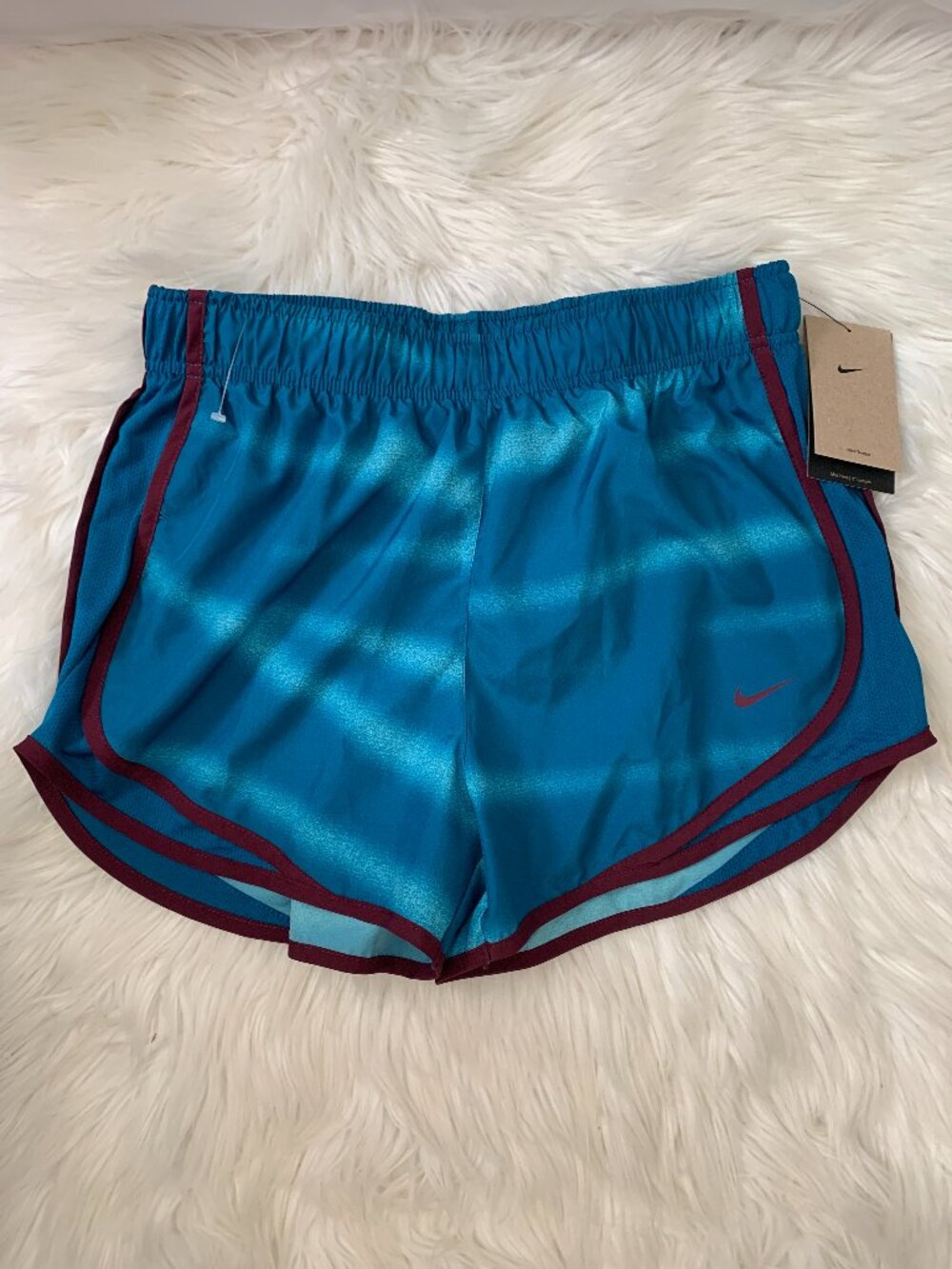 NIKE Tempo Dri-Fit Mid-Rise 3" Shorts in Bleached Turquoise/Maroon Sz MEDIUM